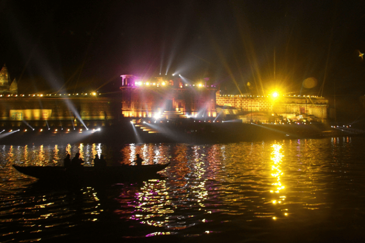 Dev Deepawali 2021: Preparations begin rooms being booked, not empty, booking of boats on ghats in Varanasi