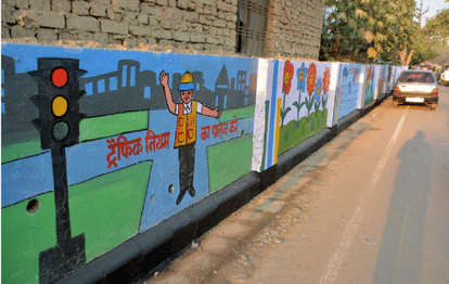 Varanasi Dev Deepawali: PM Modi will look at the artifacts made from junk BHU team is making fantastic figures