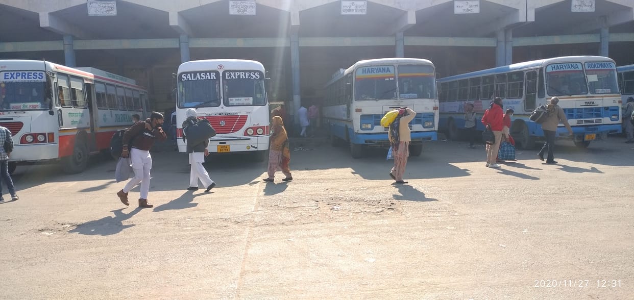 Due to farmer agitation, Delhi-bound bus stopped operating after 15 days