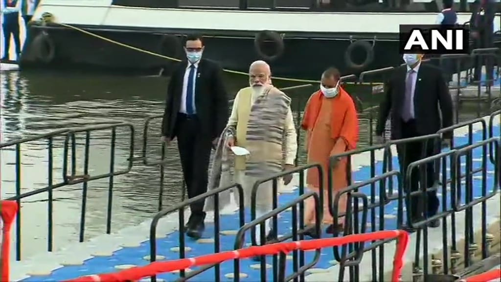 PM started addressing the occasion of wishing Dev Deepavali