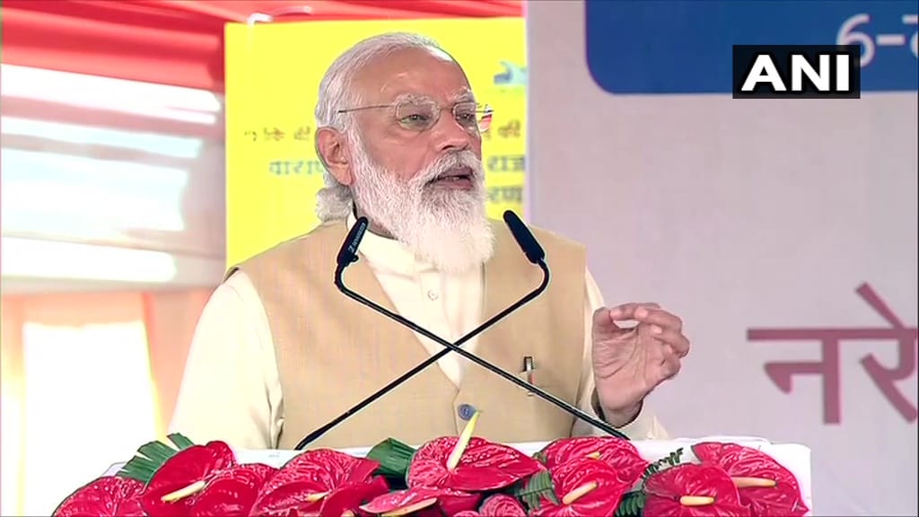 PM started addressing the occasion of wishing Dev Deepavali