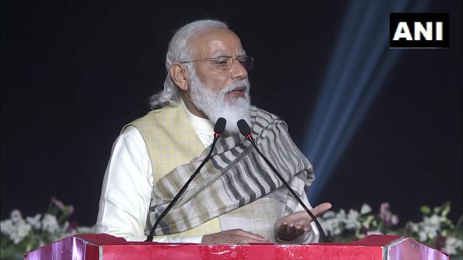 PM Modi gave another gift to Kashivasi, said - soon mother Annapurna will come to her house