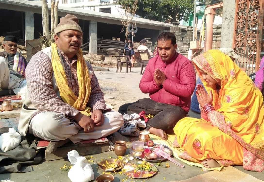 Worship in temples on Kartik Purnima