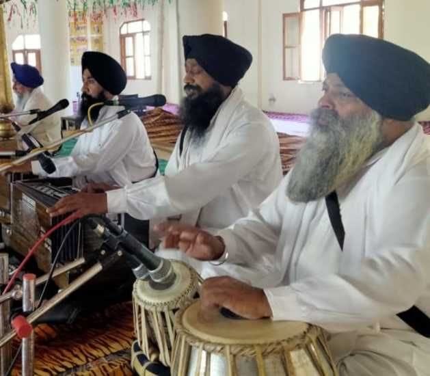 Guru Nanak's 551st birth anniversary celebrated with gaiety