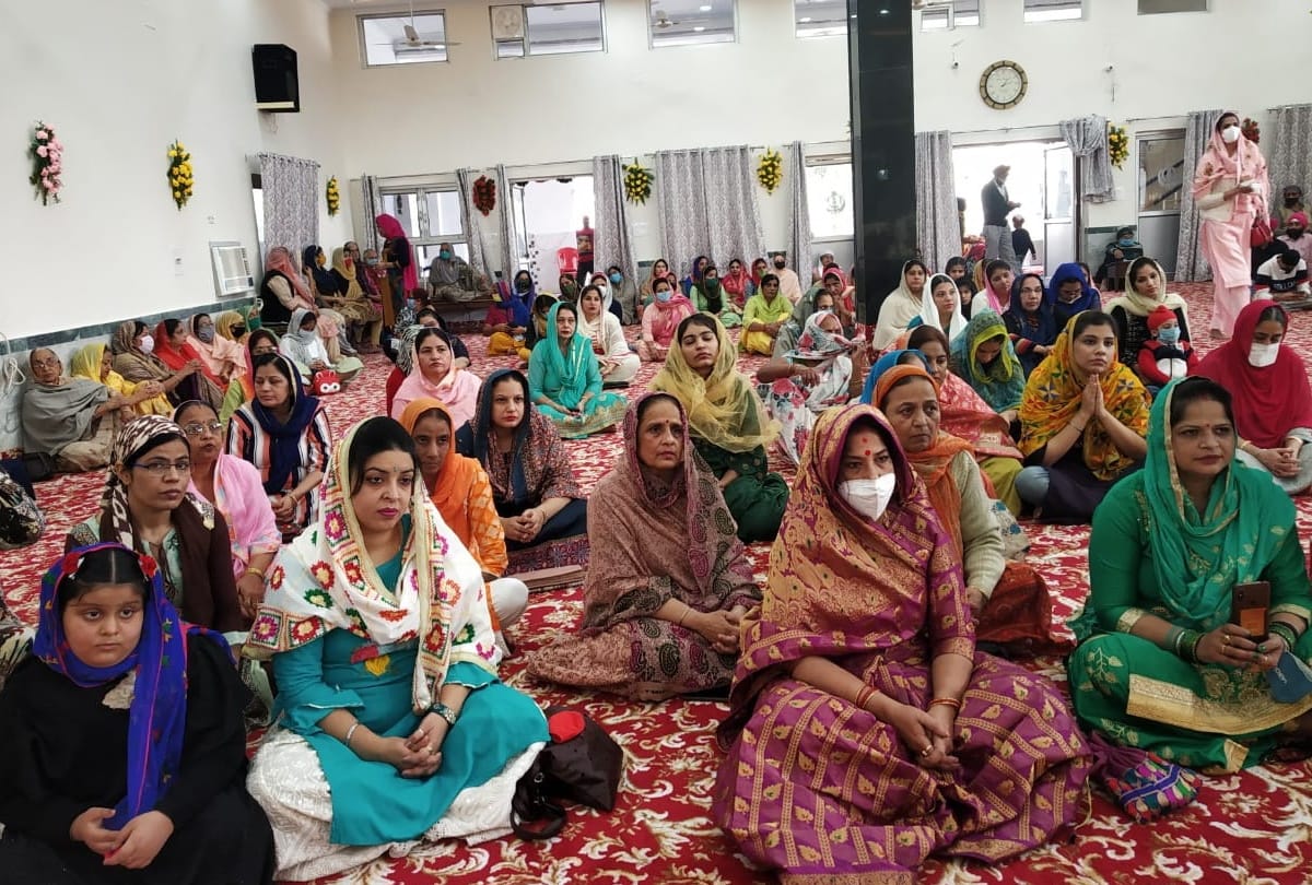 Guru Nanak Dev jayanti celebrated in Gorakhpur