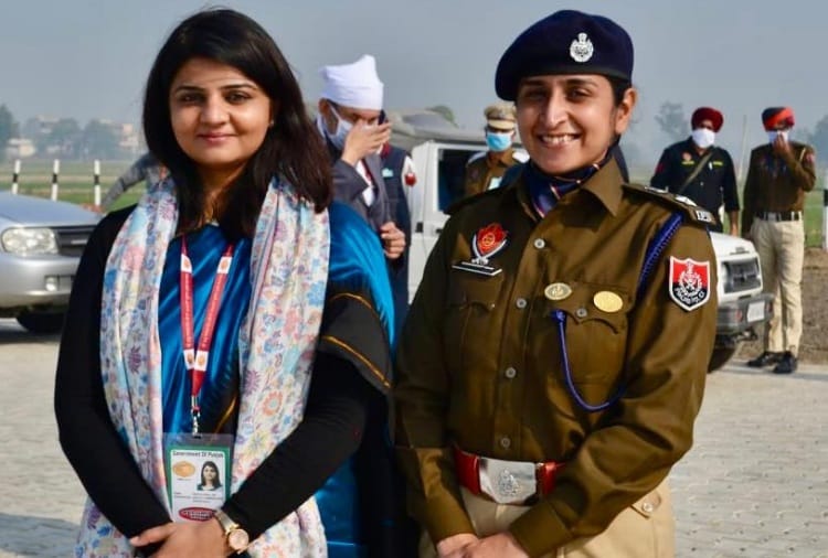 551 Parkash Parv : Three women officers held responibility of function