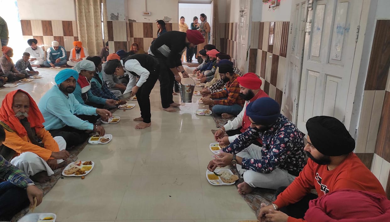 sabad kirtan conduct on prakash parv