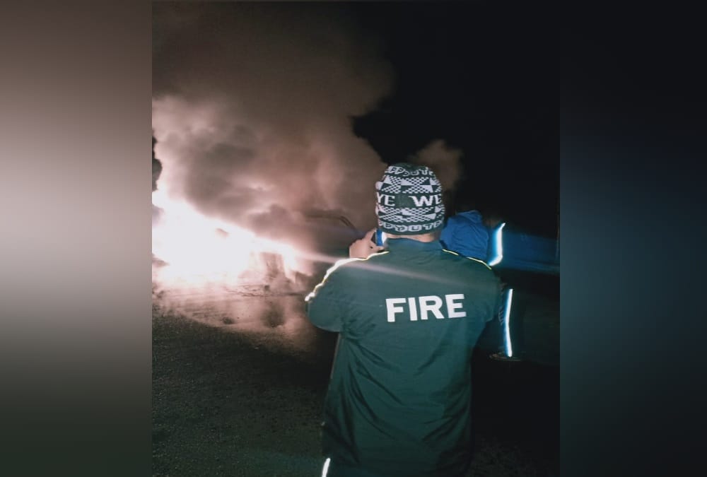 Dehradun Latest News: Haryana Tourist Car Caught Fire during Return From Mussoorie