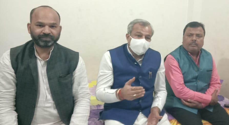 kaangres ke log kisaan aandolan ko de rahe hava: aadesh gupta