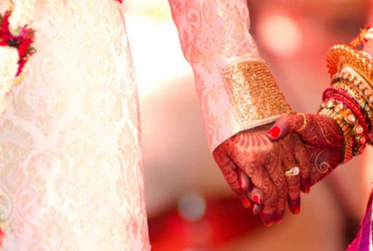 viral video of child and mom child asked the mother to get him married