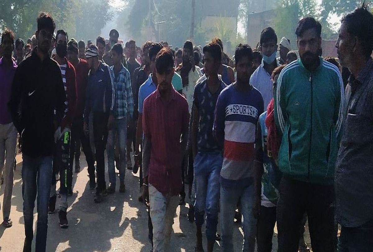 Bsc Student Died In Road Accident Firozabad