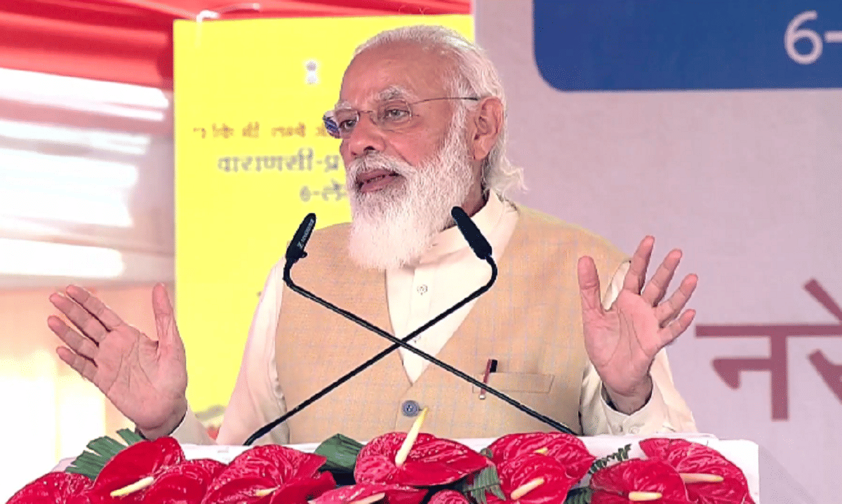 Prime Minister accuses Opposition of neglecting Kashi on development issue