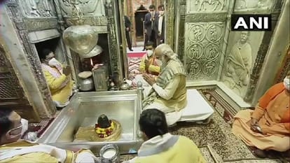 PM modi visit varanasi on dev deepawali: pm modi full programme statement and photos of kashi visit