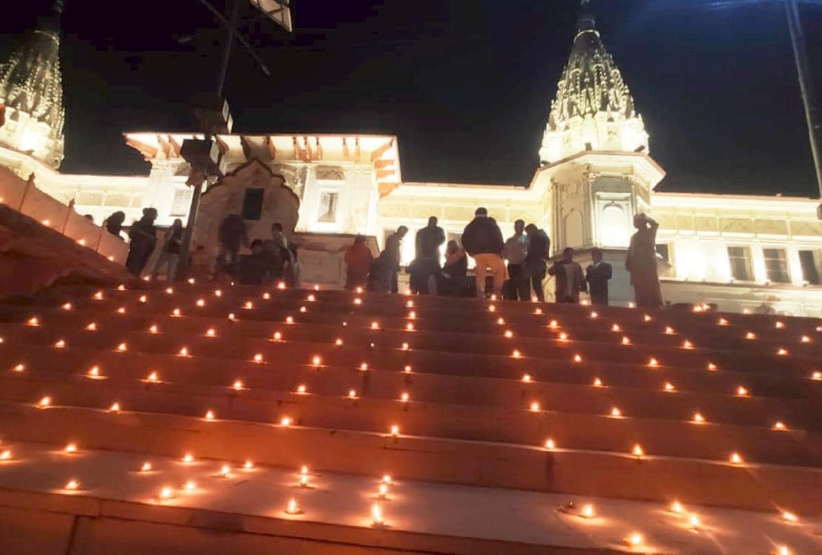 dev deepawali celebrated on bank of river saryu in ayodhya, see pictures
