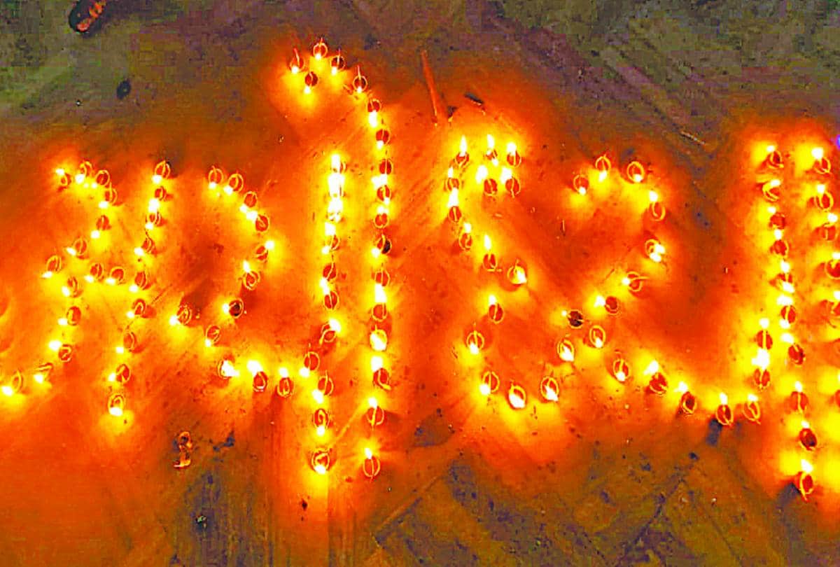 dev deepawali celebrated on bank of river saryu in ayodhya, see pictures