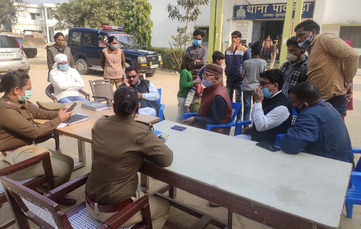 report on six nagar panchayat workers