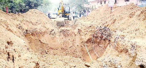Kalibari Sewer Excavation: Removal of soil and made way for Tempo