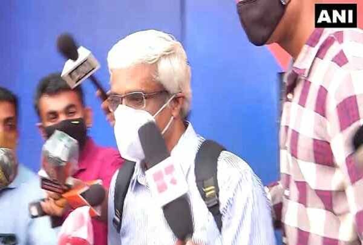 Court grants Customs 7 days additional custody of M Sivasankar