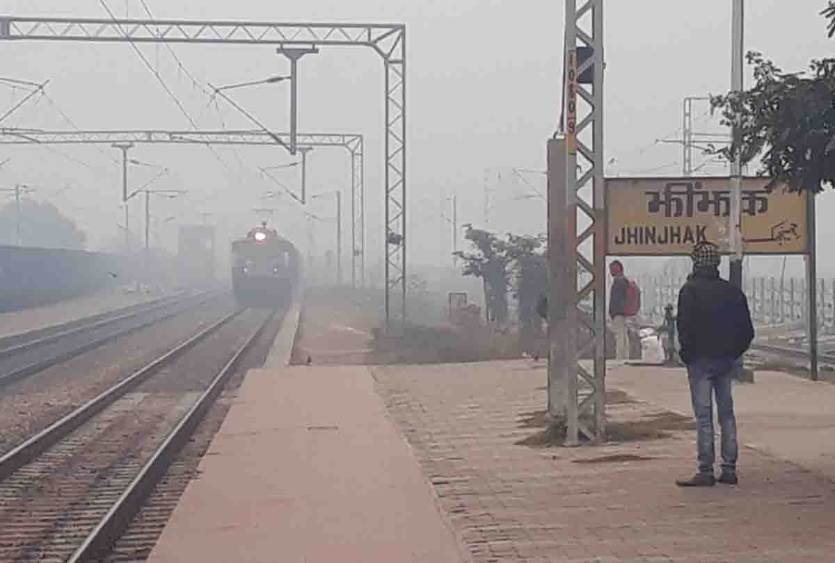 11 pairs of trains, including Shatabdi, changed due to fog and other reasons