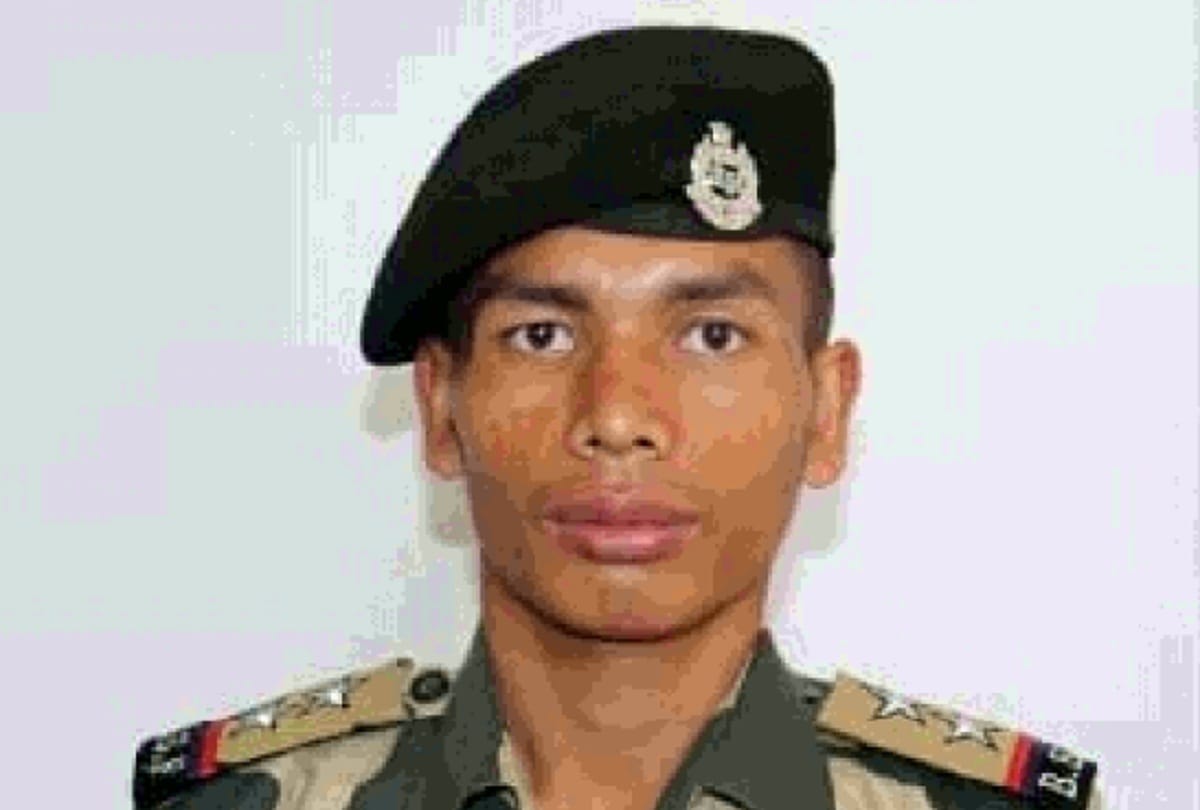 provoked by the death of four soldiers Pakistan targeted soldiers