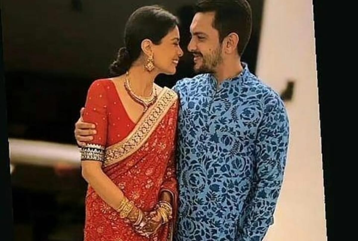 newly married aditya narayan bought new 5bhk luxury apartment soon he will shift with his wife