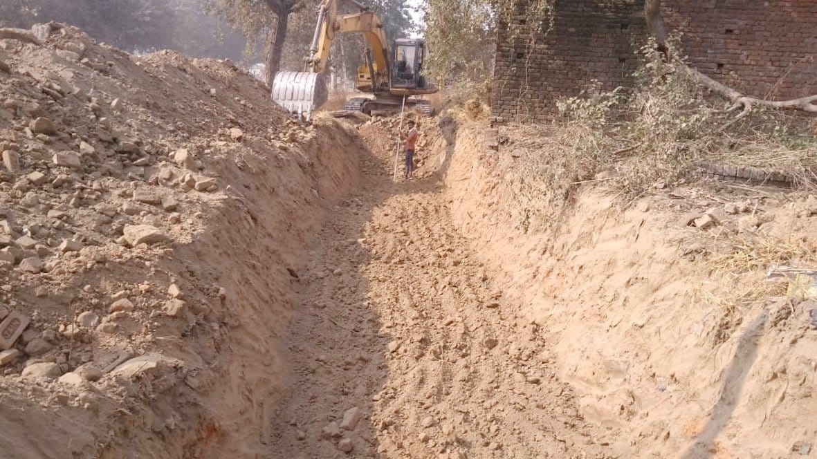 Discontinuation work for highway construction, shopkeepers uneasily