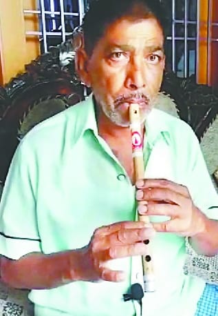 Nawab Ahmed's flute was decorated on the lips of famous flute players