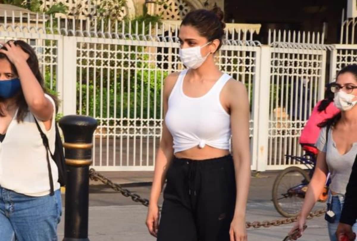 deepika padukone sends happy holi wishes for fans in velvet kurta