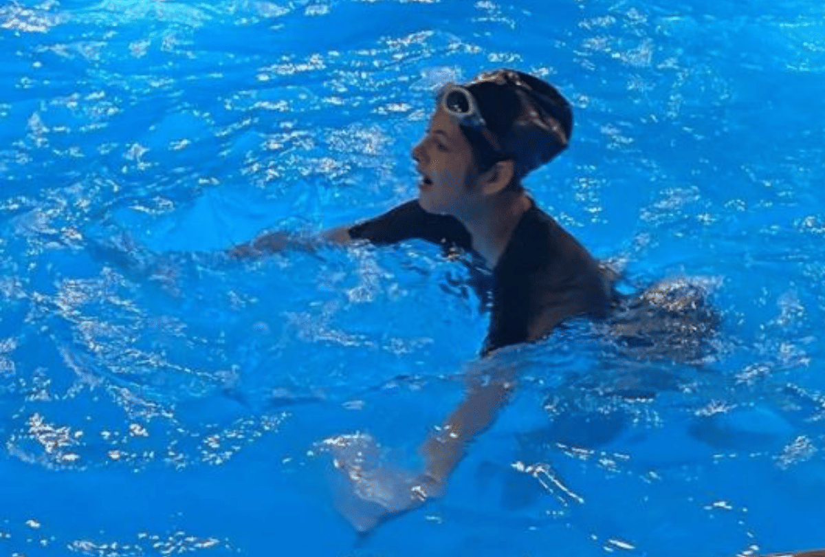 Bajrangi Bhaijaan Munni aka harshaali malhotra swimming pool photos viral