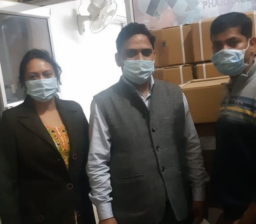 Sealed 18 cases of Veterinary Medicine