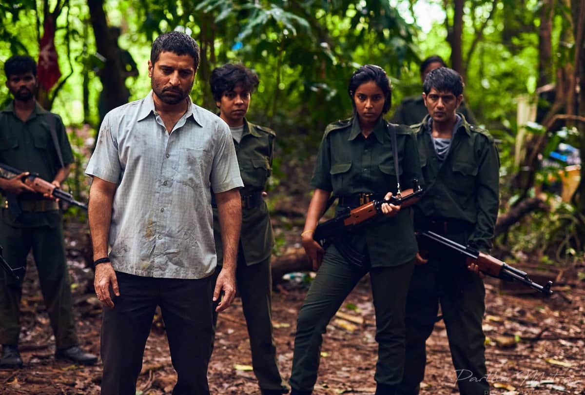 Naxalbari ON ZEE5 REVIEW directed by Partho Mitra starcast Rajeev Khandelwal Satyadeep Mishra Aamir Ali