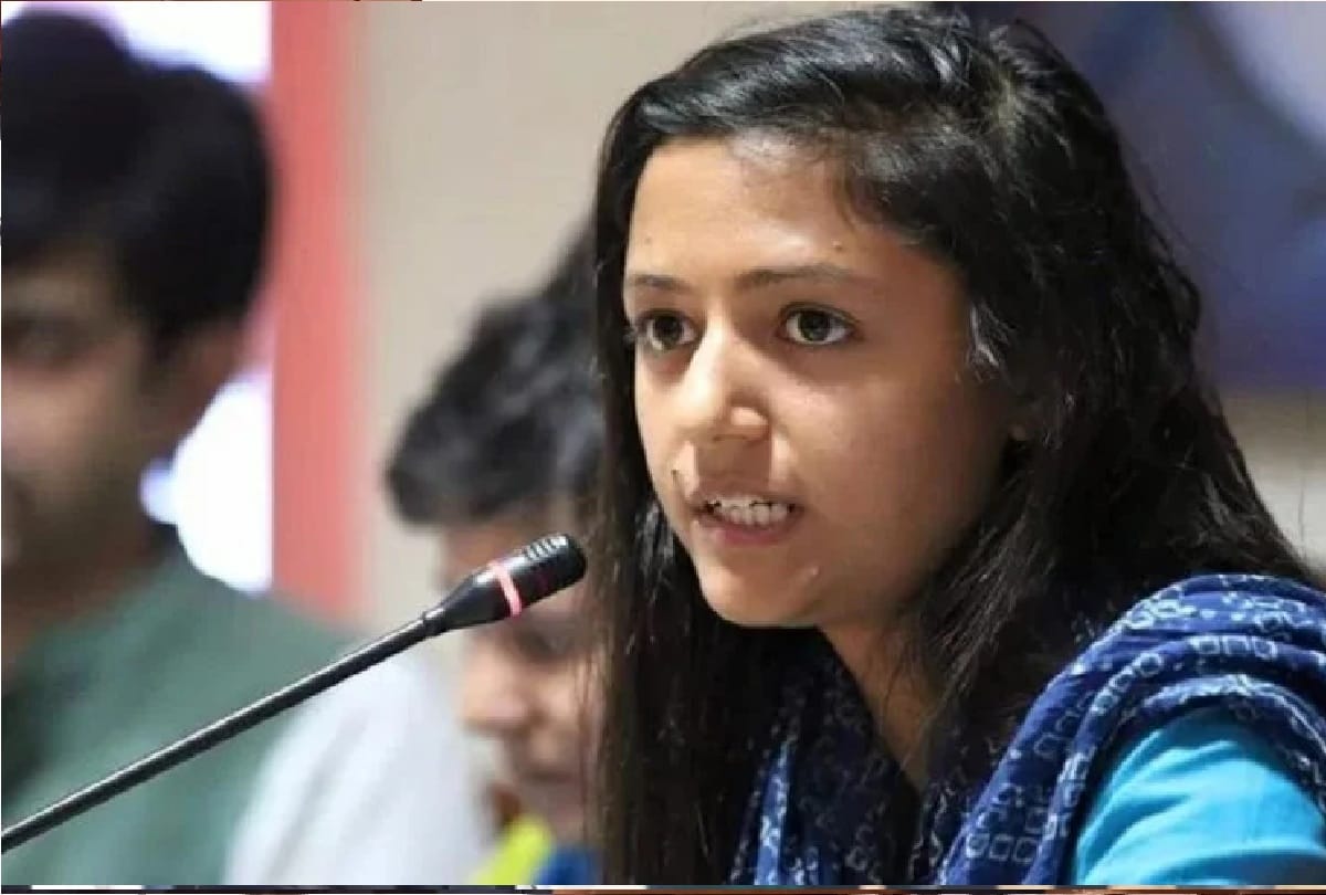 Shehla Rashid Father News Shehla Rashid retaliated on fathers allegations said she has no knowledge about me