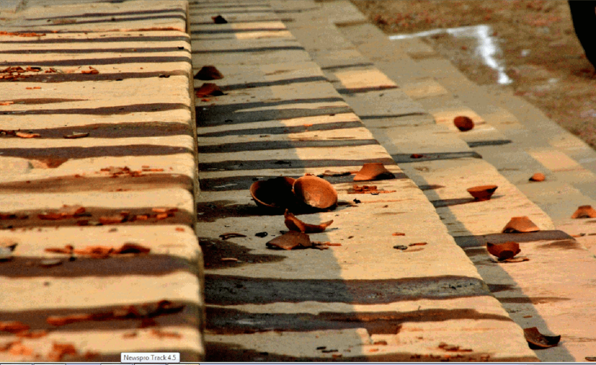 Kashi Dev Deepawali: 84 ghats were not cleaned in one day flowers and lamps dirt at ganga ghats of varanasi