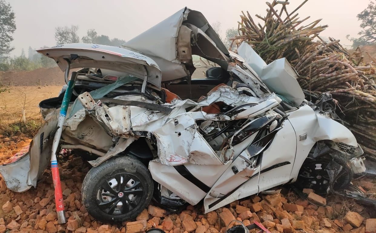 Three vehicles clashed with tractor-trolley, car rider dies