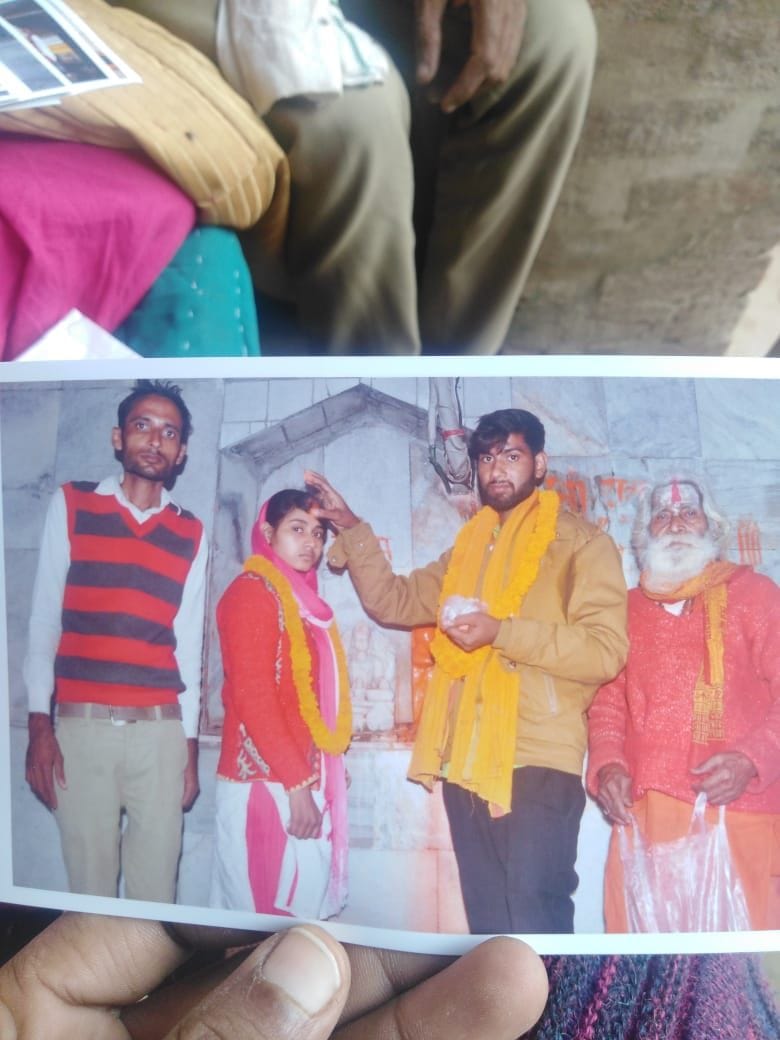 Lover couple got married in temple after panchayat at police station
