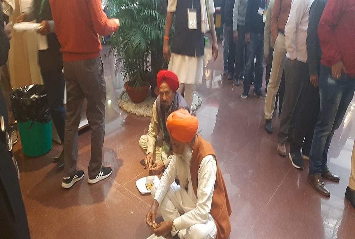 farmer refuse to have lunch provided by government at vigyan bhawan