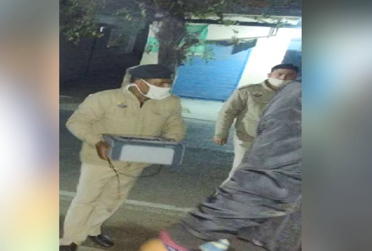 Heroin Worth rupees 1.5 crore recovered from car parked in relative's house in kangra himachal, accused abscond