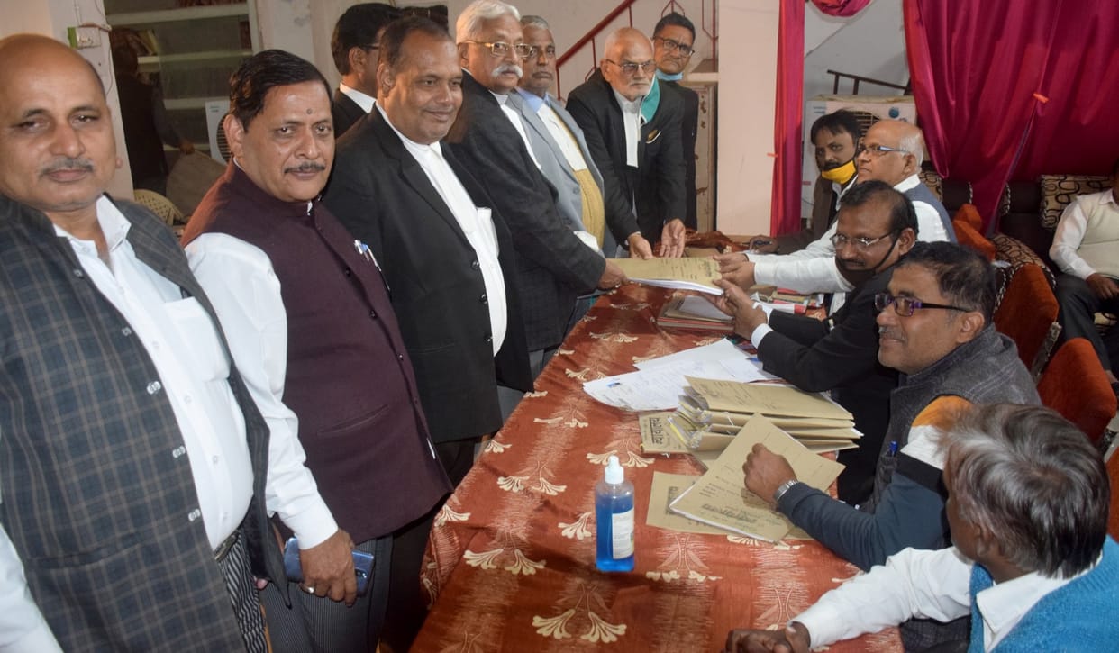 40 candidates nominated on the last day