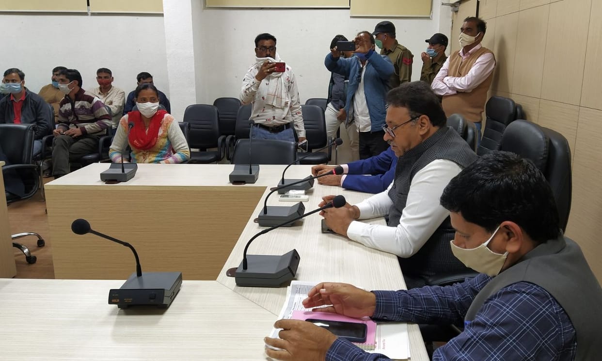 Vehicles and Sarathi app will be able to run from office during duty