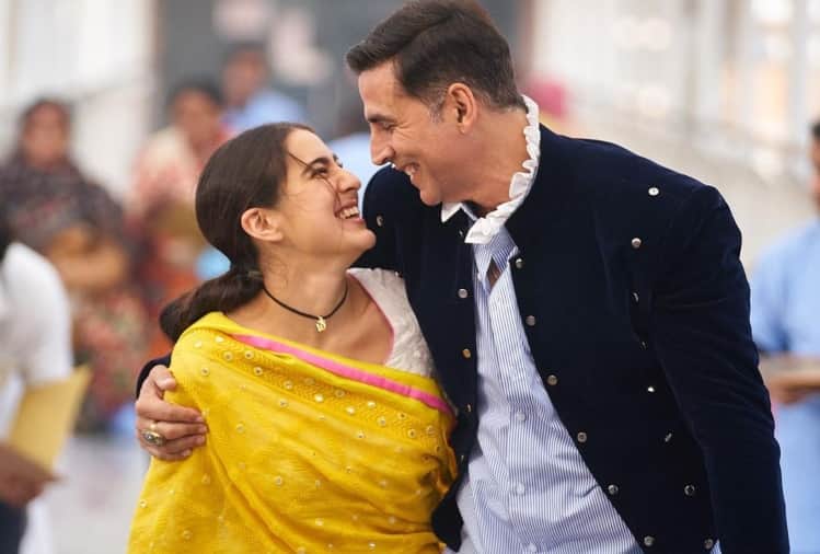 Akshay kumar share photo with sara ali khan from atrangi re