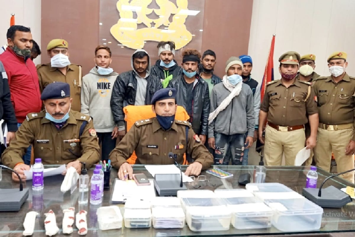 Seven miscreants arrested while planning robbery