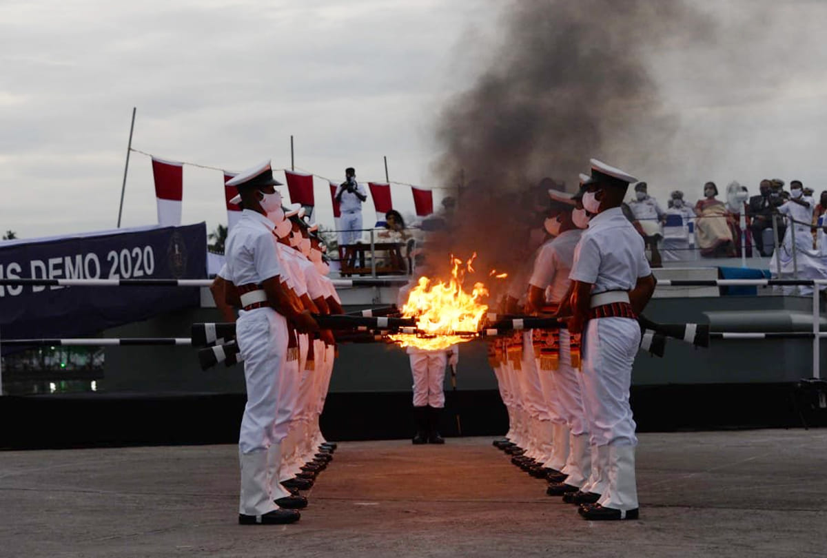 Navy Day 2020 : Navy Week 2020 celebration, Southern Naval Command, Operations Demonstration, Display Armed Operation In Kochi
