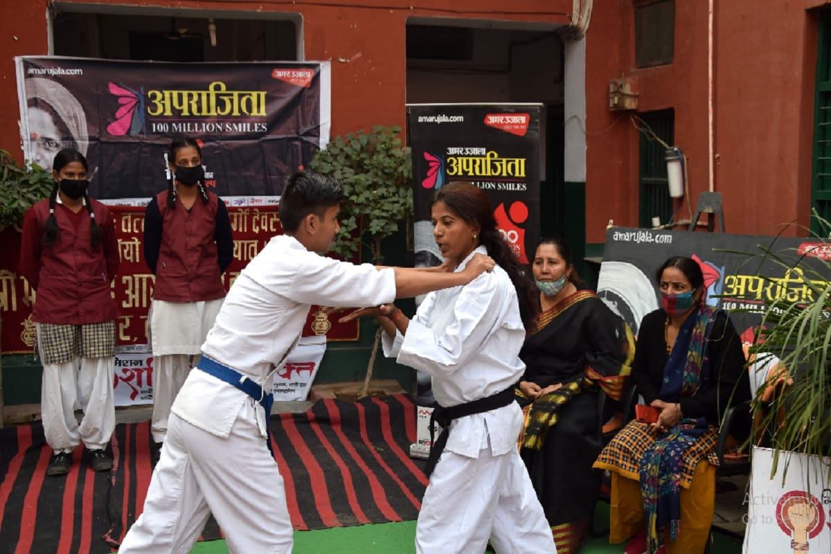 Meerut News: 'Daughters Beware of Safety, Respect'