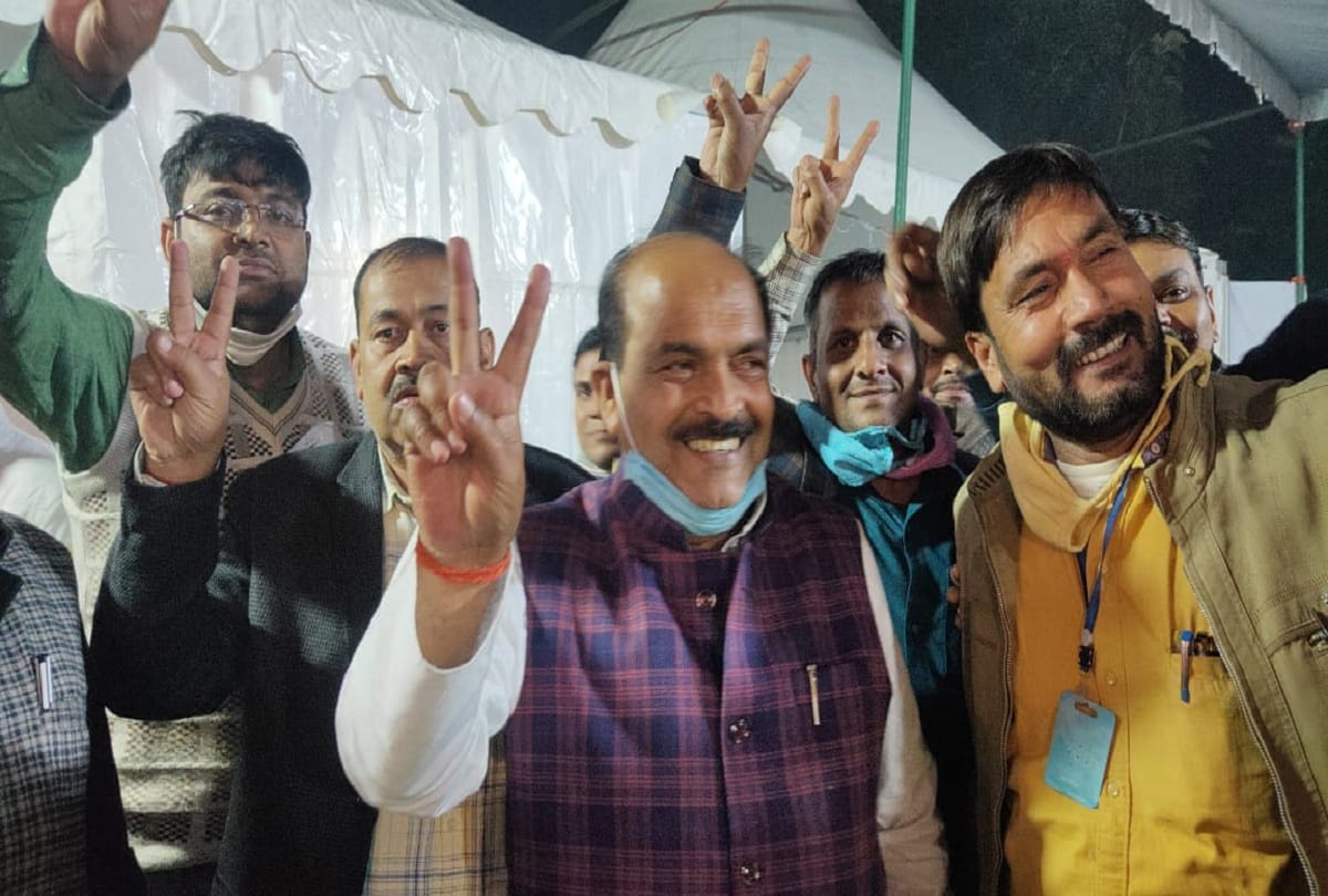 Special story of MLC dhruv kumar tripathi Political journey