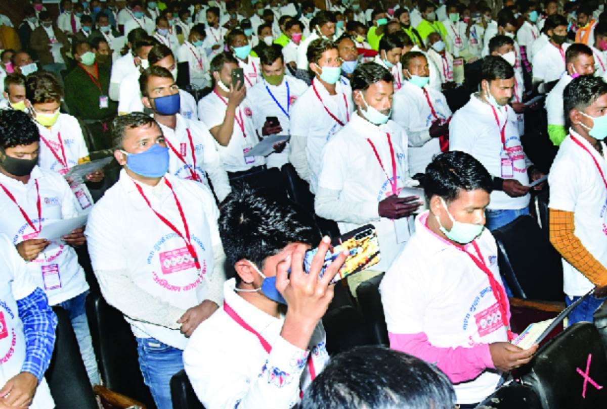 MP Kaushal Kishore performed the first resolution ceremony of the 'Drug Free Society' movement