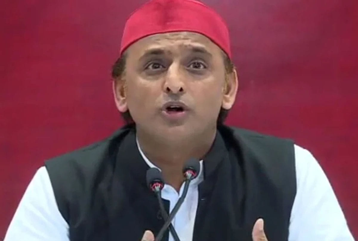 Deployment of government administrator in panchayats violates democratic rights: Akhilesh Yadav
