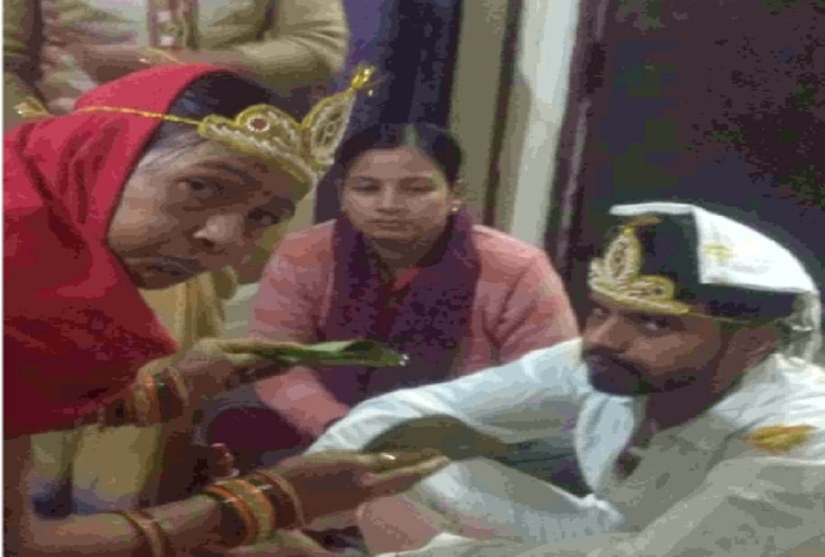 teacher hanged him self the day before his wedding in jhansi