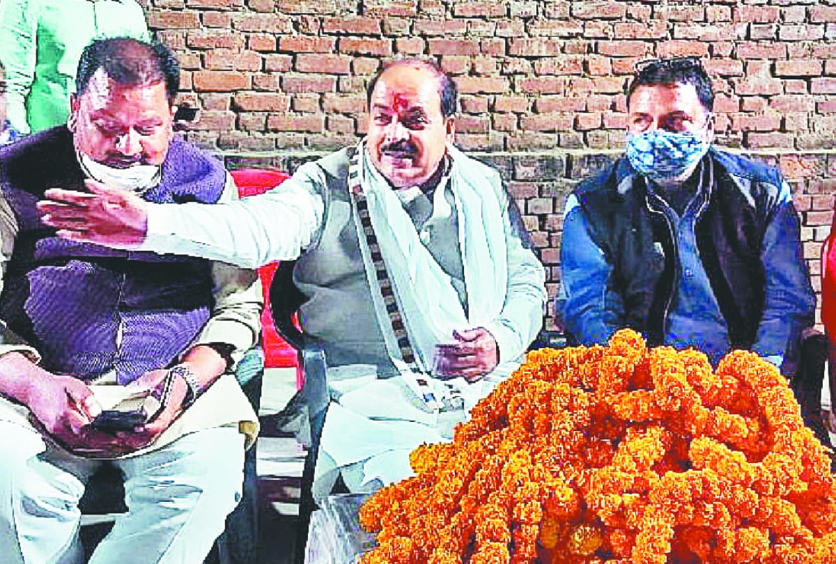 Special story of MLC dhruv kumar tripathi Political journey