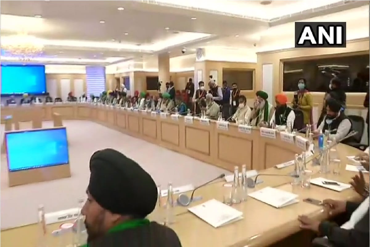 Farmers Protest news: Narendra Singh Tomar GOI Kisan Leaders talks on three farm laws in Vigyan Bhavan Live updates