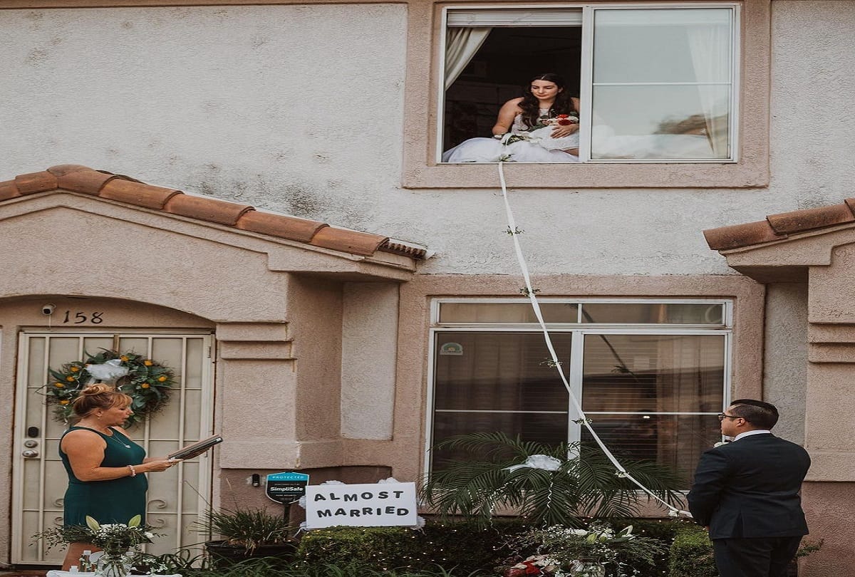 bride became coronavirus positive 3 days before the wedding then gets married in safe tangled pics goes viral